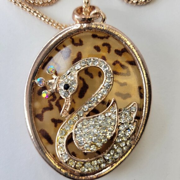 Crystal Swan Pendant Necklace - Picture 2 of 8